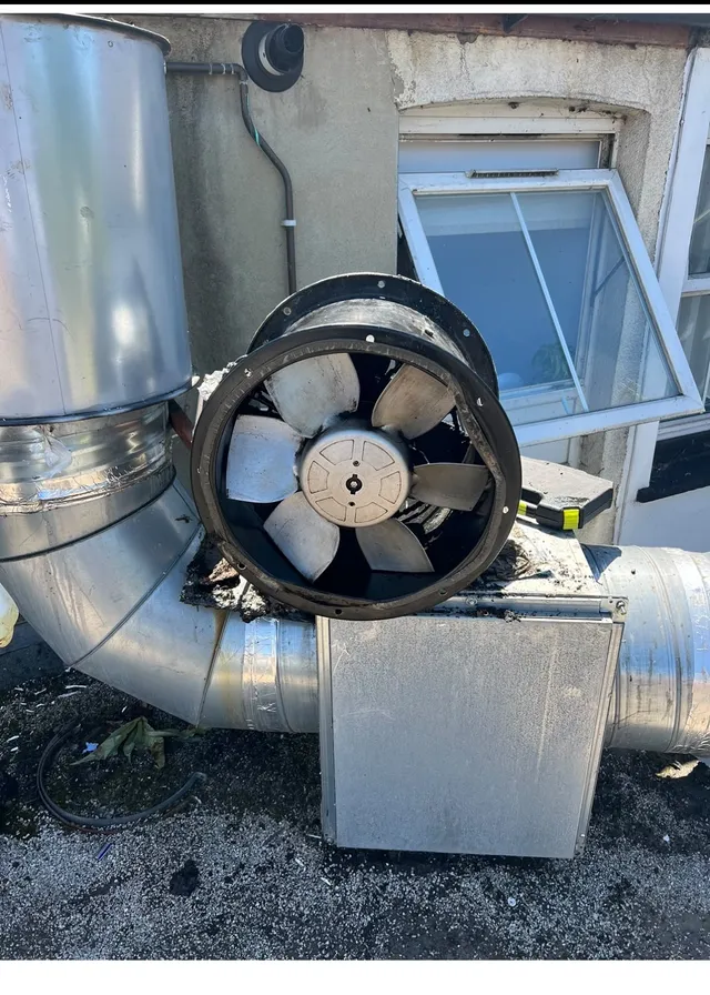 The same fan after cleaning, with pale clean blades
